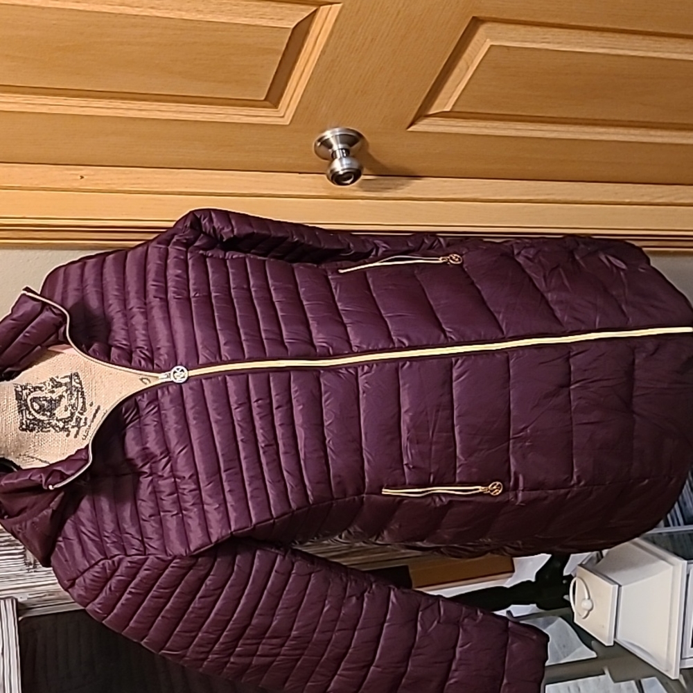 💕Pretty Michael Kors NWOT coat💕